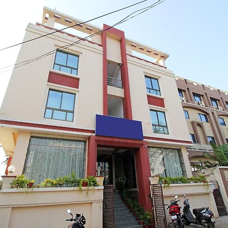 Oyo 7680 Park Lagoon Hotel Puri Exterior foto
