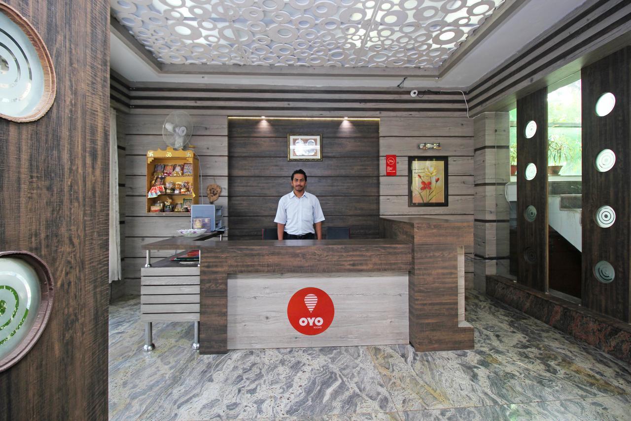 Oyo 7680 Park Lagoon Hotel Puri Exterior foto